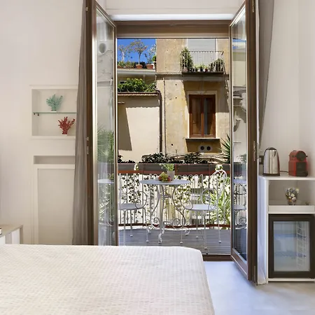 Πανσιόν Flower