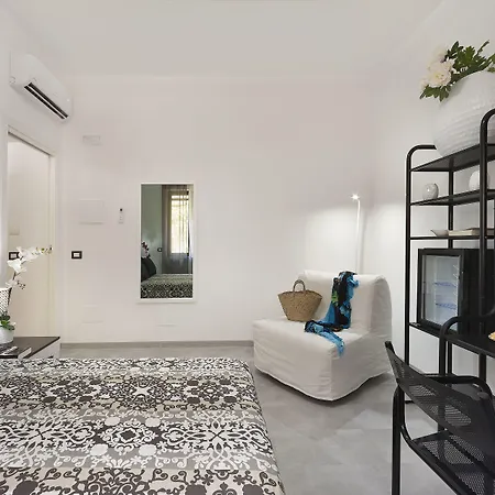 بيت ضيافة Flower سورينتو